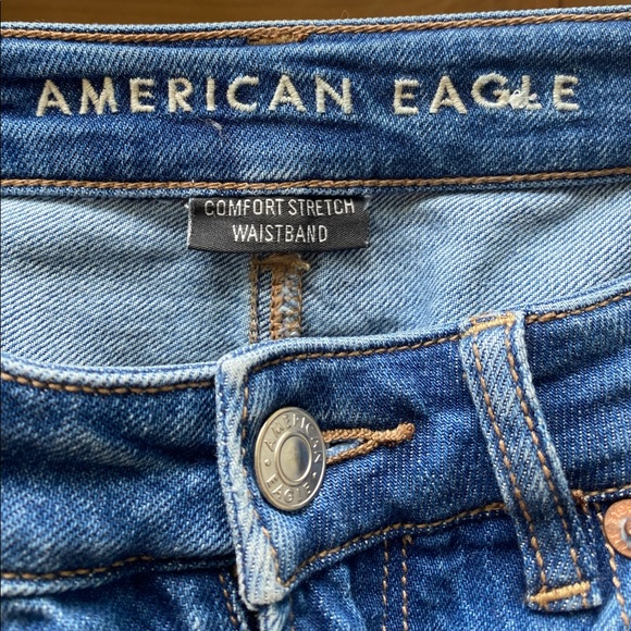 American Eagle Mom Jeans - Picture 4 of 7